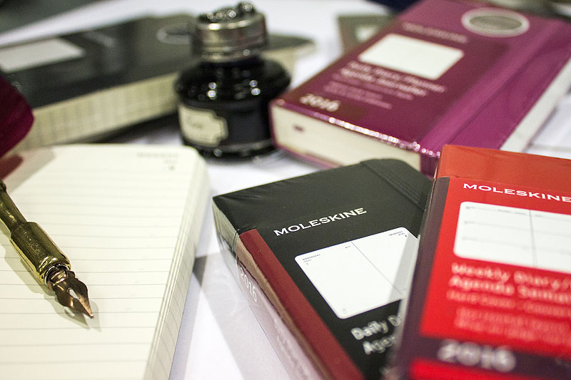 Scusa, controllo il taccuino!