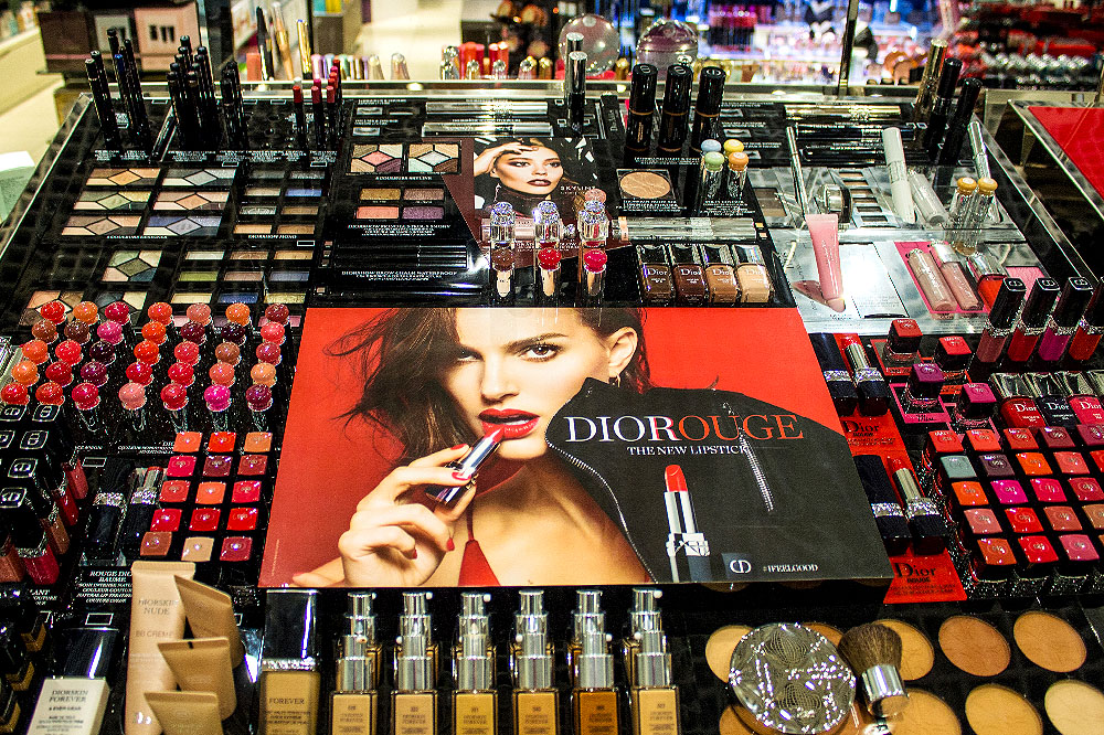 Limoni, spazio alla donna Dior