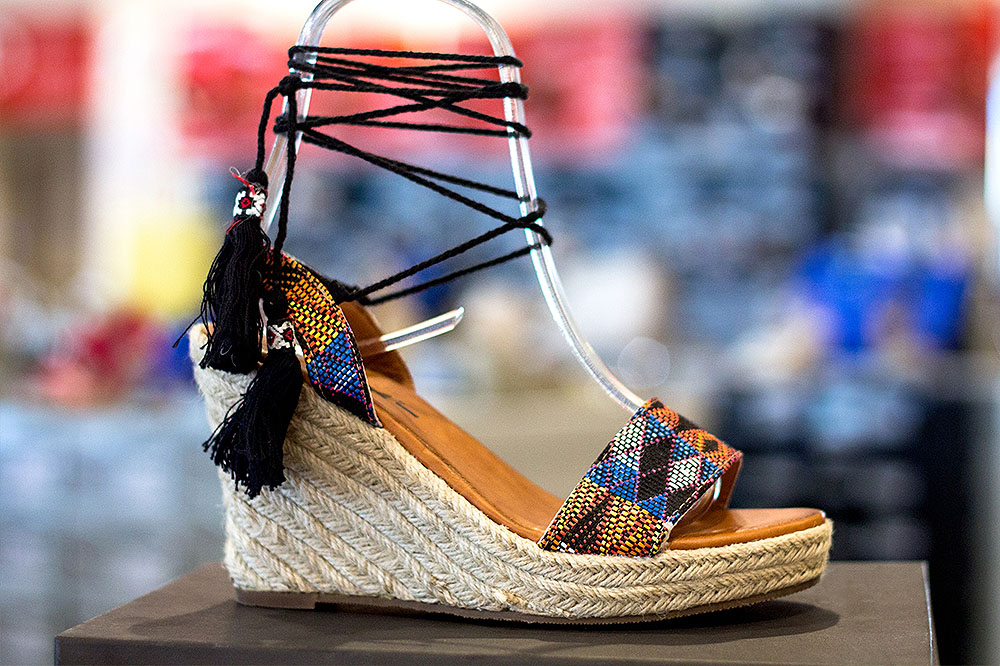 Ci vestivamo alla… schiava