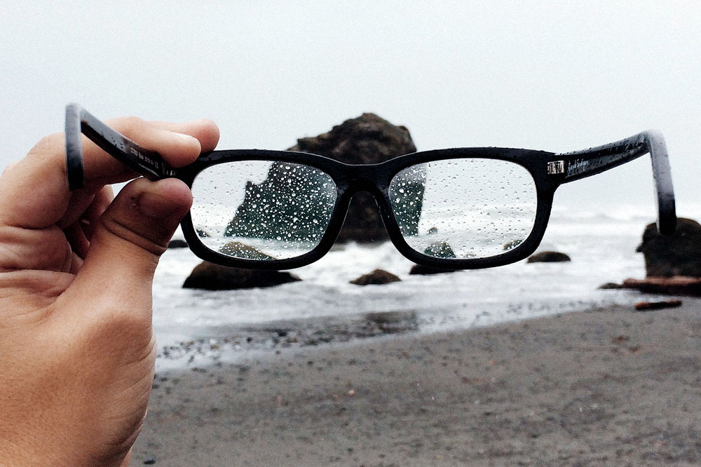 La pulizia degli occhiali