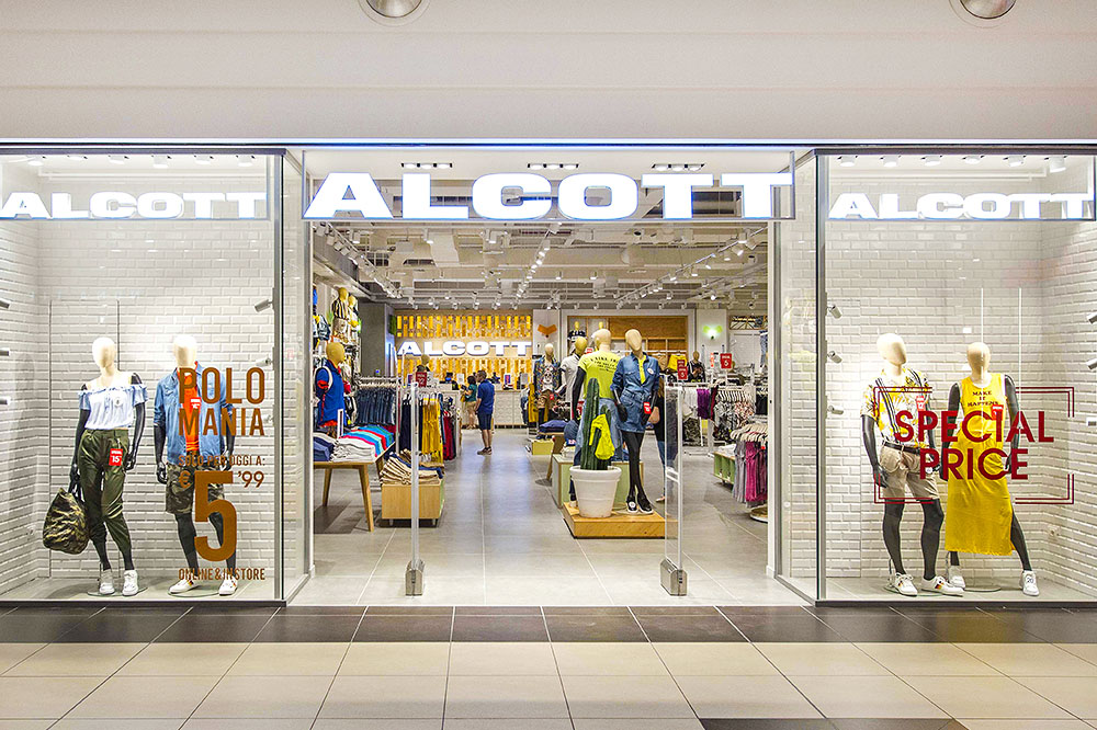 Alcott, Milazzo chiama… Los Angeles