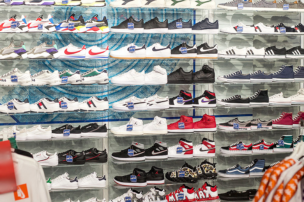 AW LAB corre veloce con le Air Max 270 React