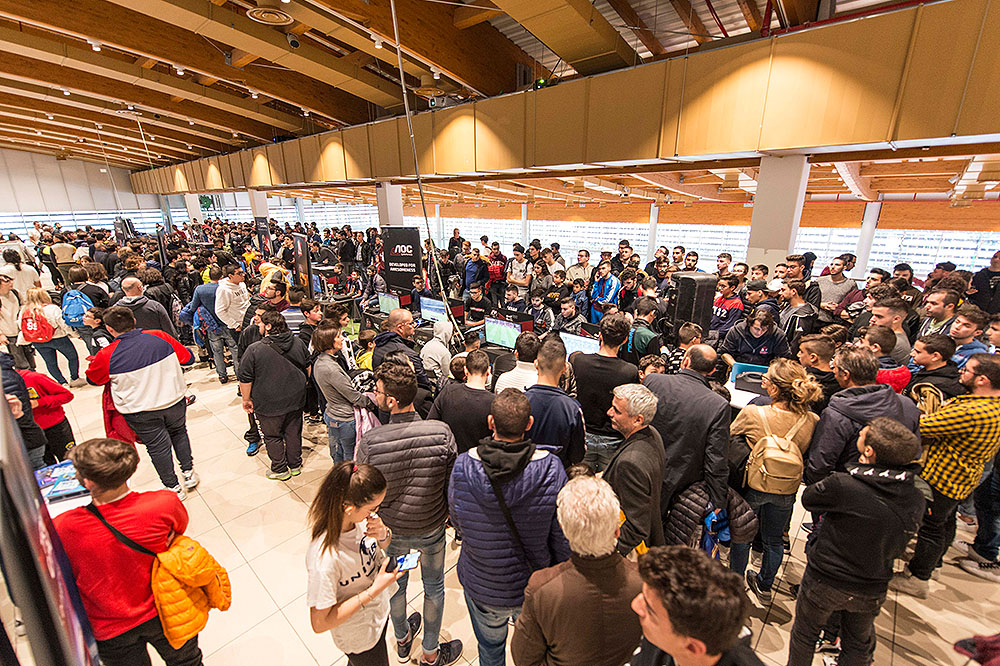 Play Corolla, divertimento senza confini