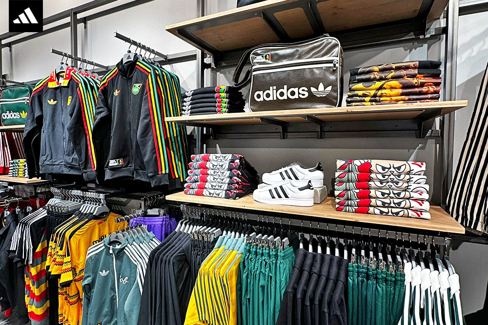 Adidas, giochi di colori